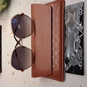 NWT Missoni sunglasses